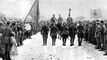 Албанские партизаны вступают в Тирану. Ноябрь 1944.