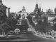 Владимир. Большая Московская улица. На заднем плане — Золотые ворота.