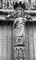 Скульптура. «Золотая богоматерь». Статуя портала Марии южного фасада трансепта собора в Амьене (Франция). Камень. Около 1270.
