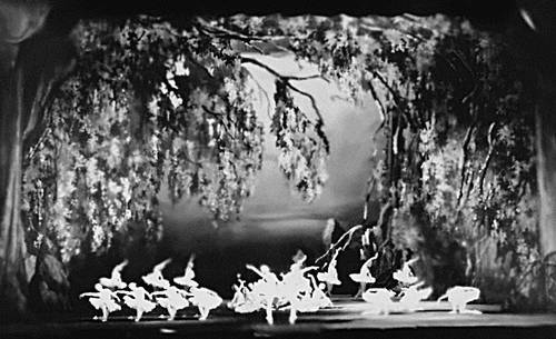 «Лебединое озеро». Сцена из балета
