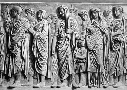 «Процессия жрецов и членов семьи Августа» (Древний Рим)