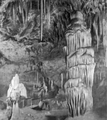 Агтелек (карстовая пещера в Венгрии)