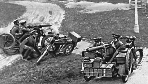 Английские пулемётчики на мотоциклах. Первая мировая война