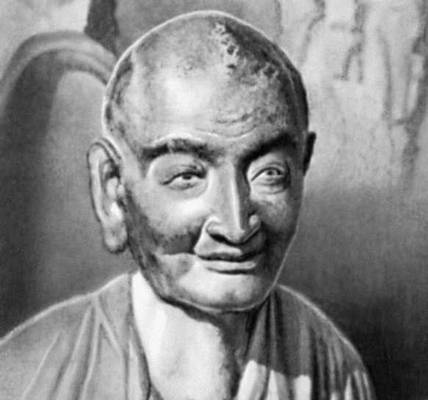 Апостол буддизма («архат»). Глиняная статуя