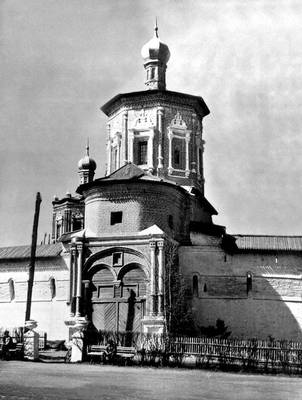 Бухвостов Я. Г. Надвратная церковь Солотчинского монастыря