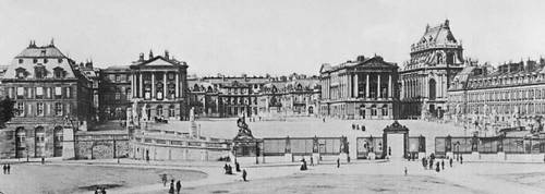 Версальский дворец. Общий вид