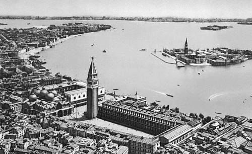 Вид на Венецианскую лагуну и центр города