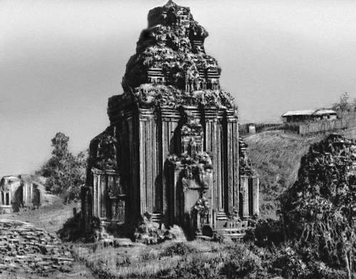 Вьетнам. Храм Бо-Кхат-Ре-Соа в Мишоне