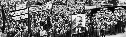 Демонстрация трудящихся Риги. 1940