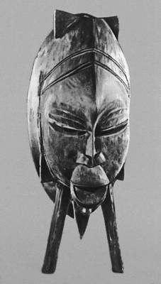 Деревянная маска (Гвинея)