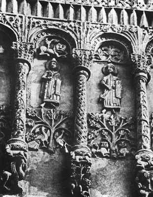 Дмитриевский собор (Владимир). Фрагмент скульптурного убранства