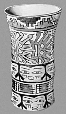 Керамический расписной сосуд (Перу)