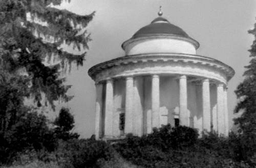 Львов Н. А. Церковь-мавзолей