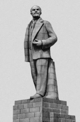Меркуров С. Д. Статуя В. И. Ленина