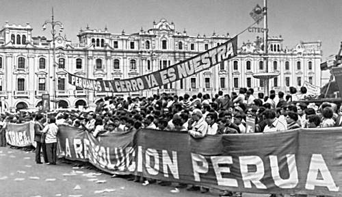 Митинг в поддержку правительства (Перу)