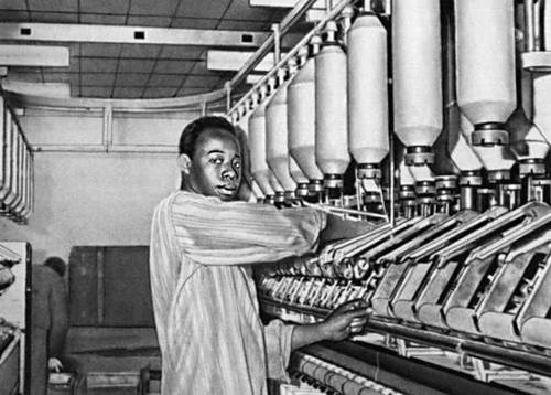 На текстильной фабрике (Чад)