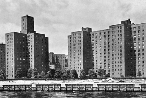 Нью-Йорк. Застройка 1940-х гг. в Гарлеме