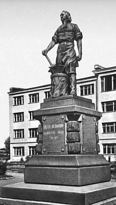 Памятник Петру I (Тула)