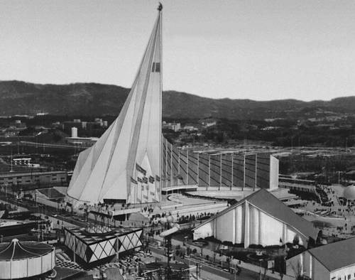 Павильон СССР на выставке в Осаке (Япония)