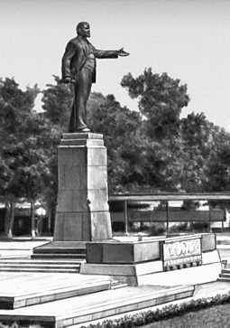 Памятник В. И. Ленину (Душанбе)