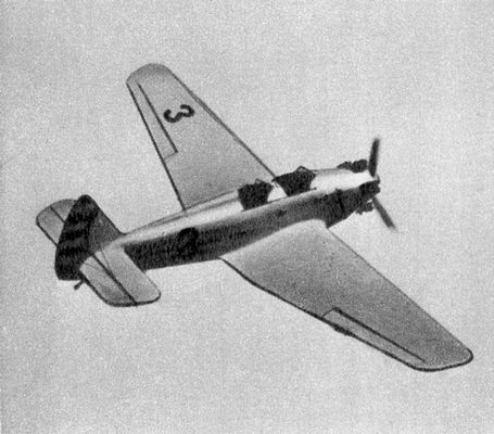 Самолет УТ-2