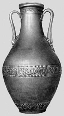 Серебряная позолоченная амфора (Перещепинский клад)