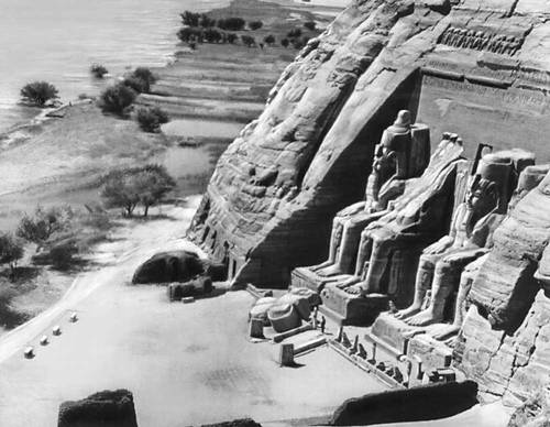 Скальный храм фараона Рамсеса II