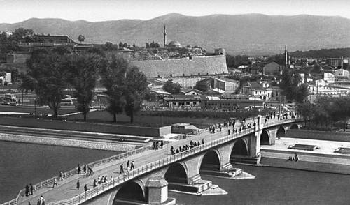 Скопье. Вид на старую часть города (Югославия)