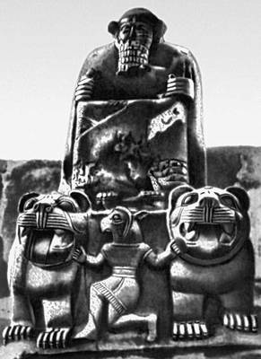 Статуя бога-громовика (Кархемиш)