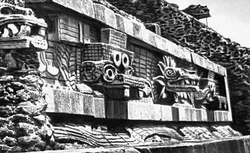 Теотиуакан. «Храм Кецалькоатля». Деталь фасада