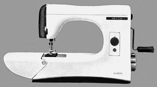 Швейная машинка (Италия). 1956