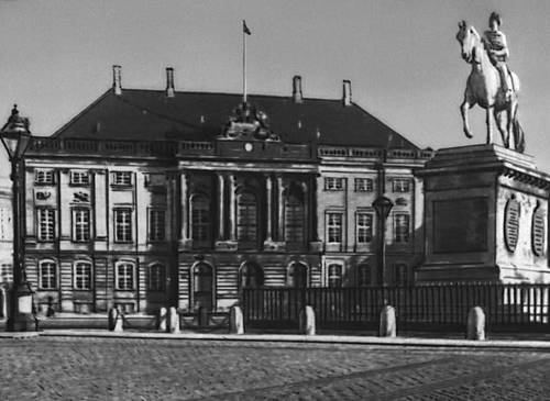 Эйтвед Н. Дворец Амалиенборг (Копенгаген)